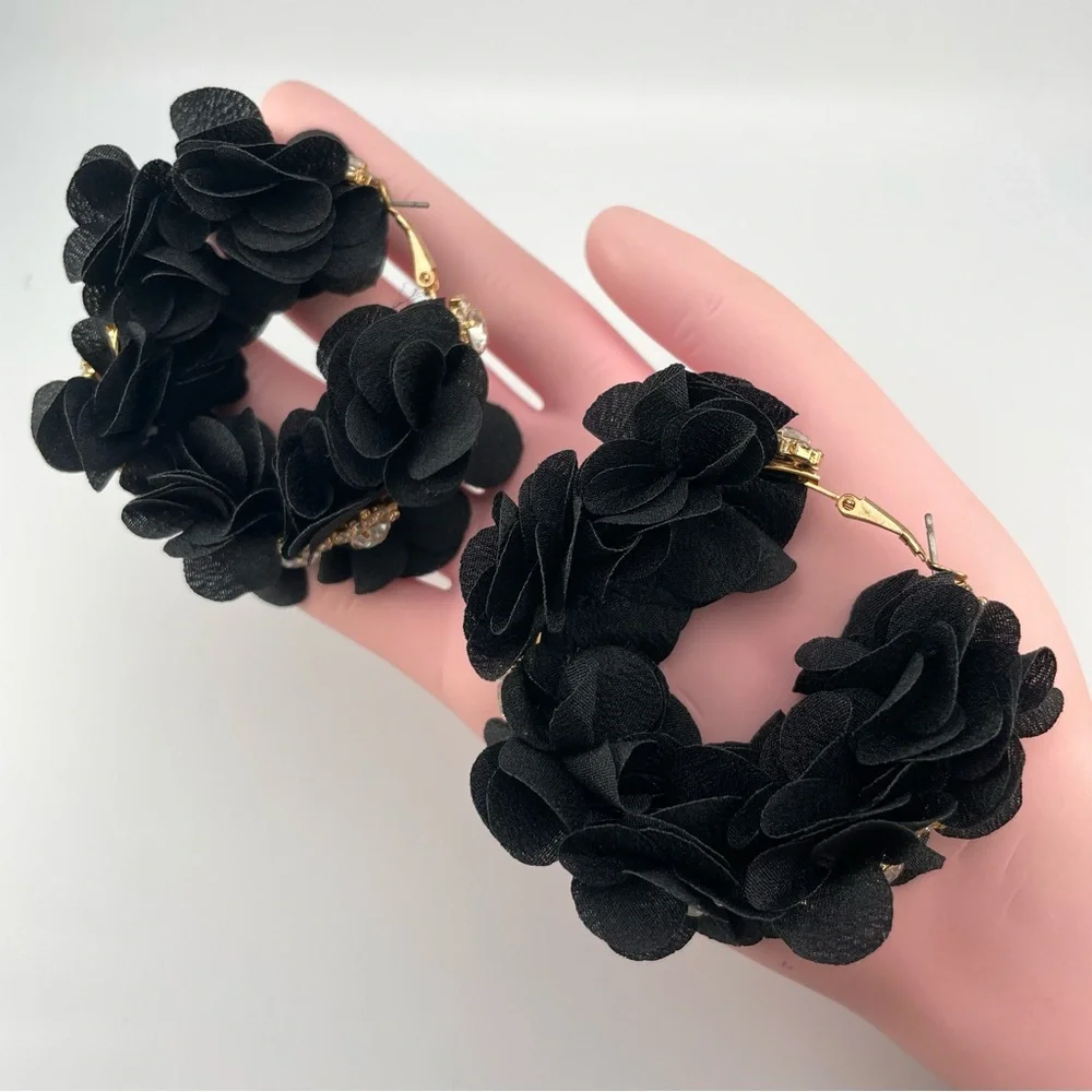 STUNNING FABRIC FLOWER CRYSTAL HOOP EARRINGS (BLACK)